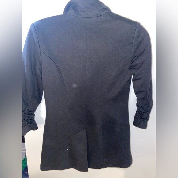 Black Blazer with Ruffled Sleeve by Gibson - Picture 2 of 4